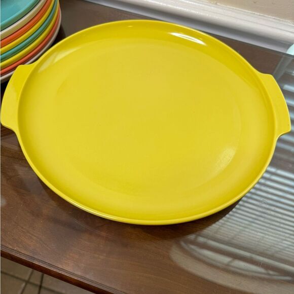 Aztec Melamine plates and platter - Picture 3 of 10